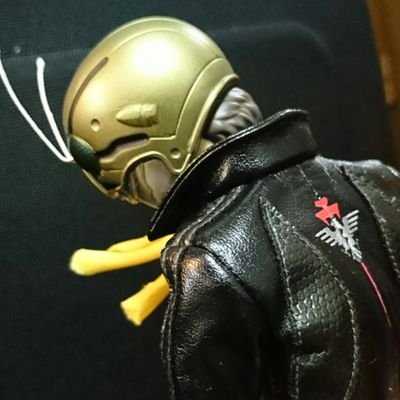黒○○
