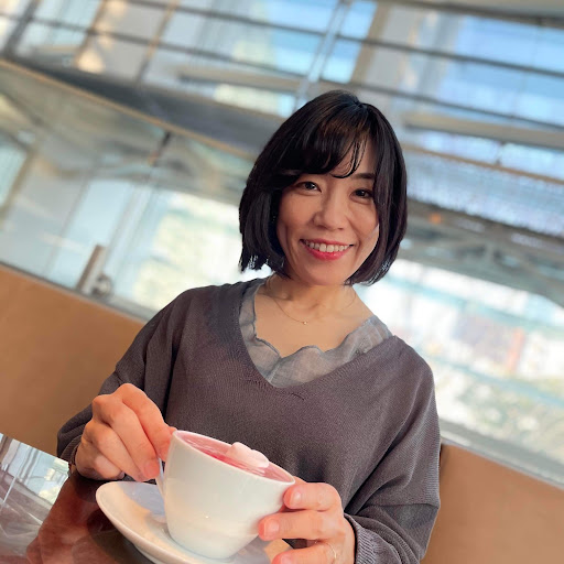 鈴木友理恵