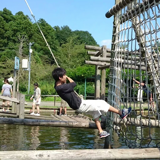 DAISUKE SUZUKI